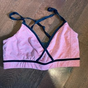 Oiselle sports bra